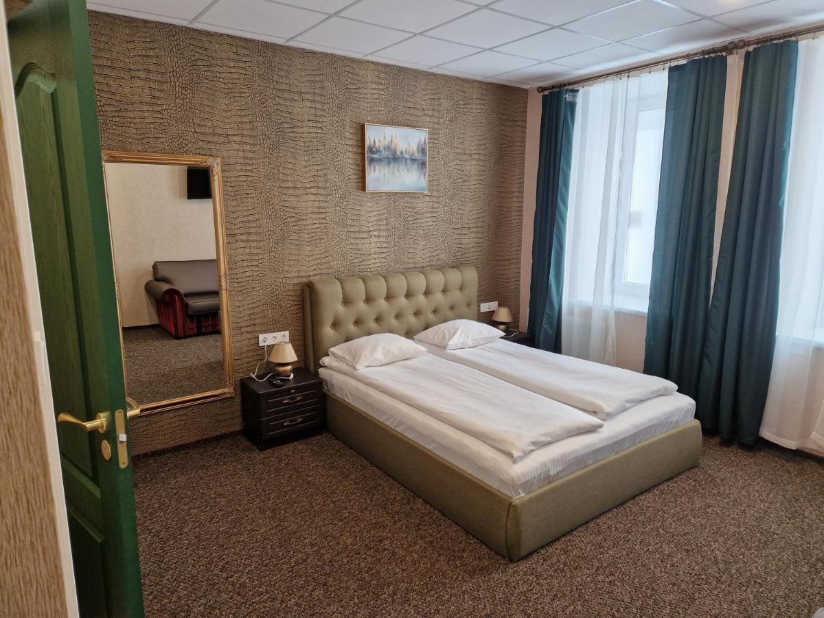 Central Hotel With Free Parking Riga Eksteriør billede